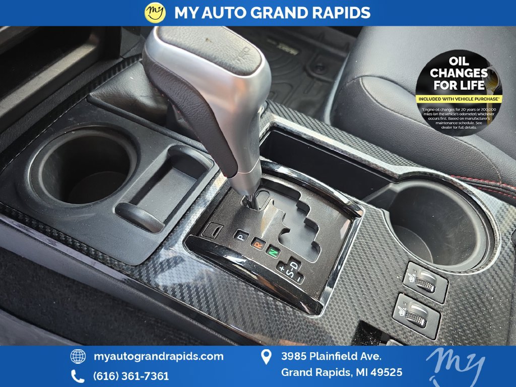 Used 2017 Toyota 4Runner TRD Off-Road Premium AWD/4WD image 25