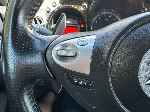 Used 2013 Nissan 370Z Coupe image 29