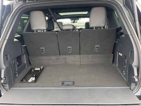 New 2025 Ford Expedition Tremor image 12