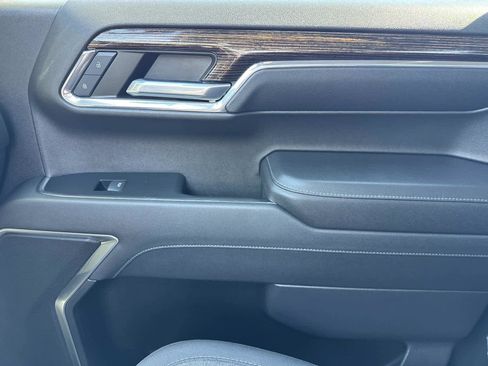 Used 2023 GMC Sierra 1500 Elevation image 22