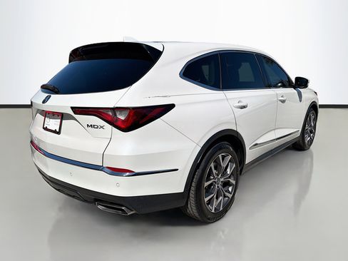 Used 2024 Acura MDX FWD w/ Technology Package image 4