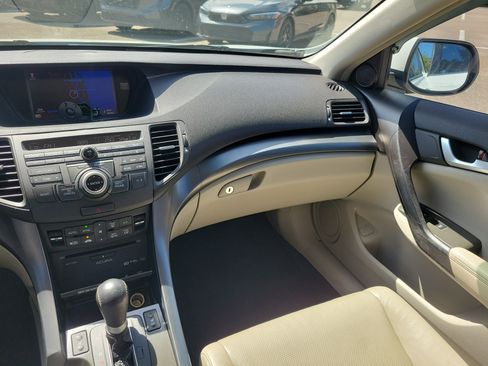 Used 2012 Acura TSX w/ Technology Package image 17