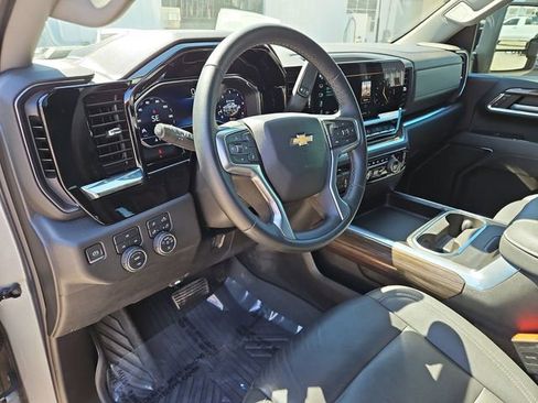 Certified 2024 Chevrolet Silverado 2500 LT image 11