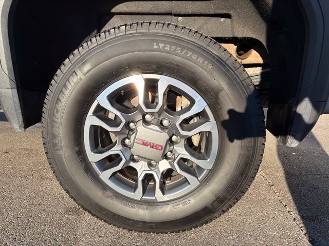 Used 2024 GMC Sierra 2500 SLE w/ SLE Value Package; AWD/4WD image 13