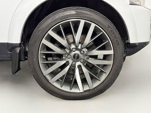 Used 2016 Land Rover LR4 HSE LUX image 36