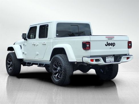 Used 2021 Jeep Gladiator Overland image 6