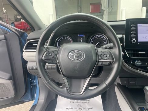 Used 2024 Toyota Camry SE w/ Convenience Package FWD image 29