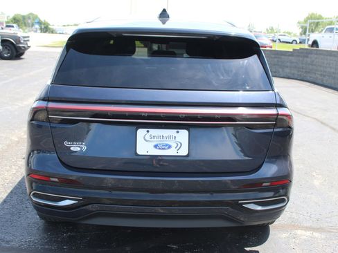 Used 2024 Lincoln Nautilus Reserve w/ Equipment Group 202A AWD/4WD image 6