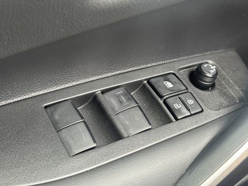 Used 2024 Toyota Corolla SE FWD image 27