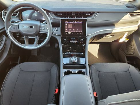 New 2026 Jeep Grand Cherokee Laredo RWD image 19