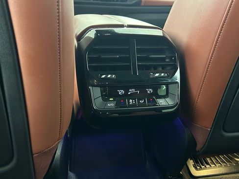 Used 2024 BMW iX xDrive50 w/ Premium Package image 36