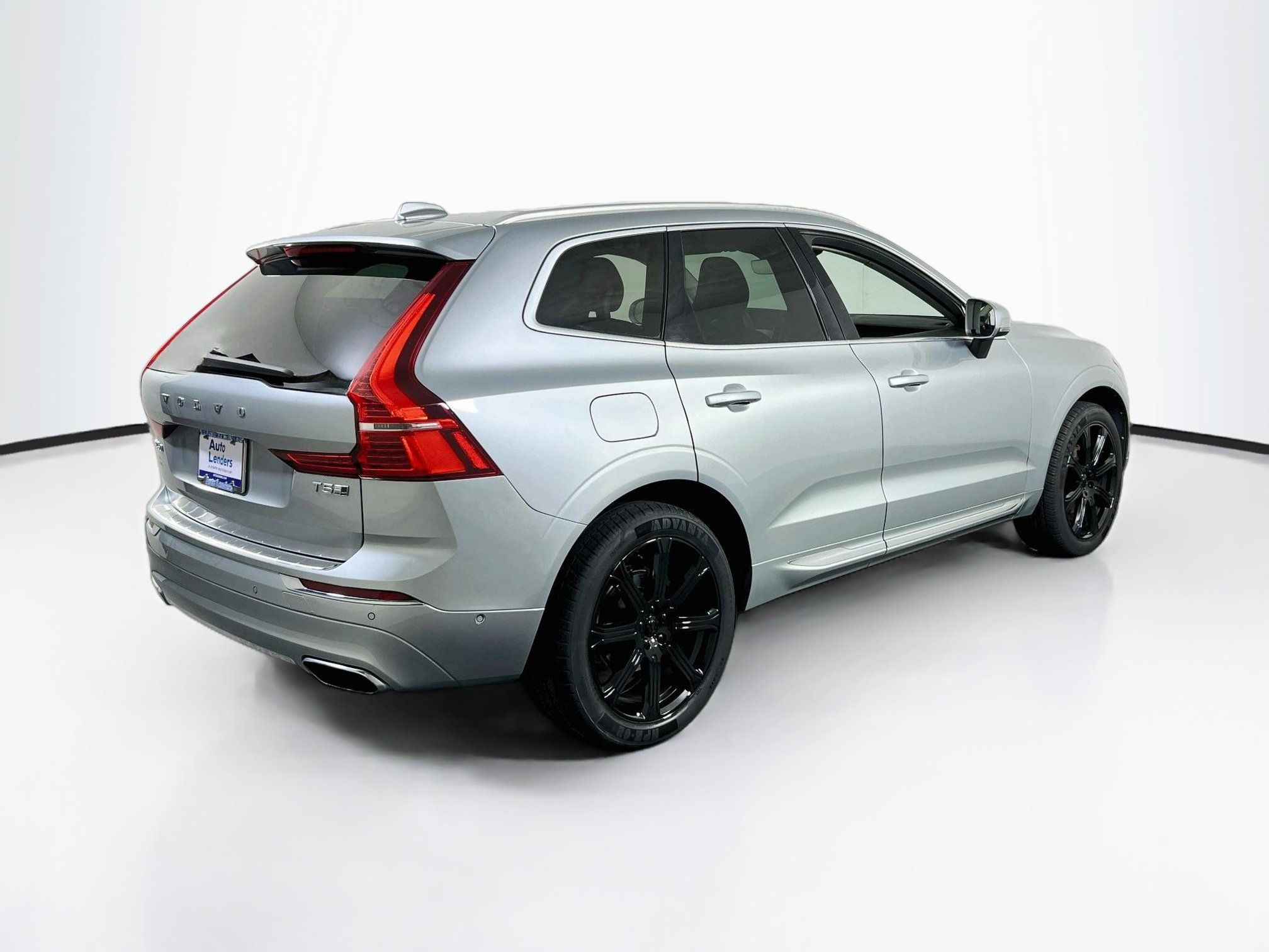 Used 2018 Volvo XC60 T5 Inscription w/ Convenience Package AWD/4WD image 5