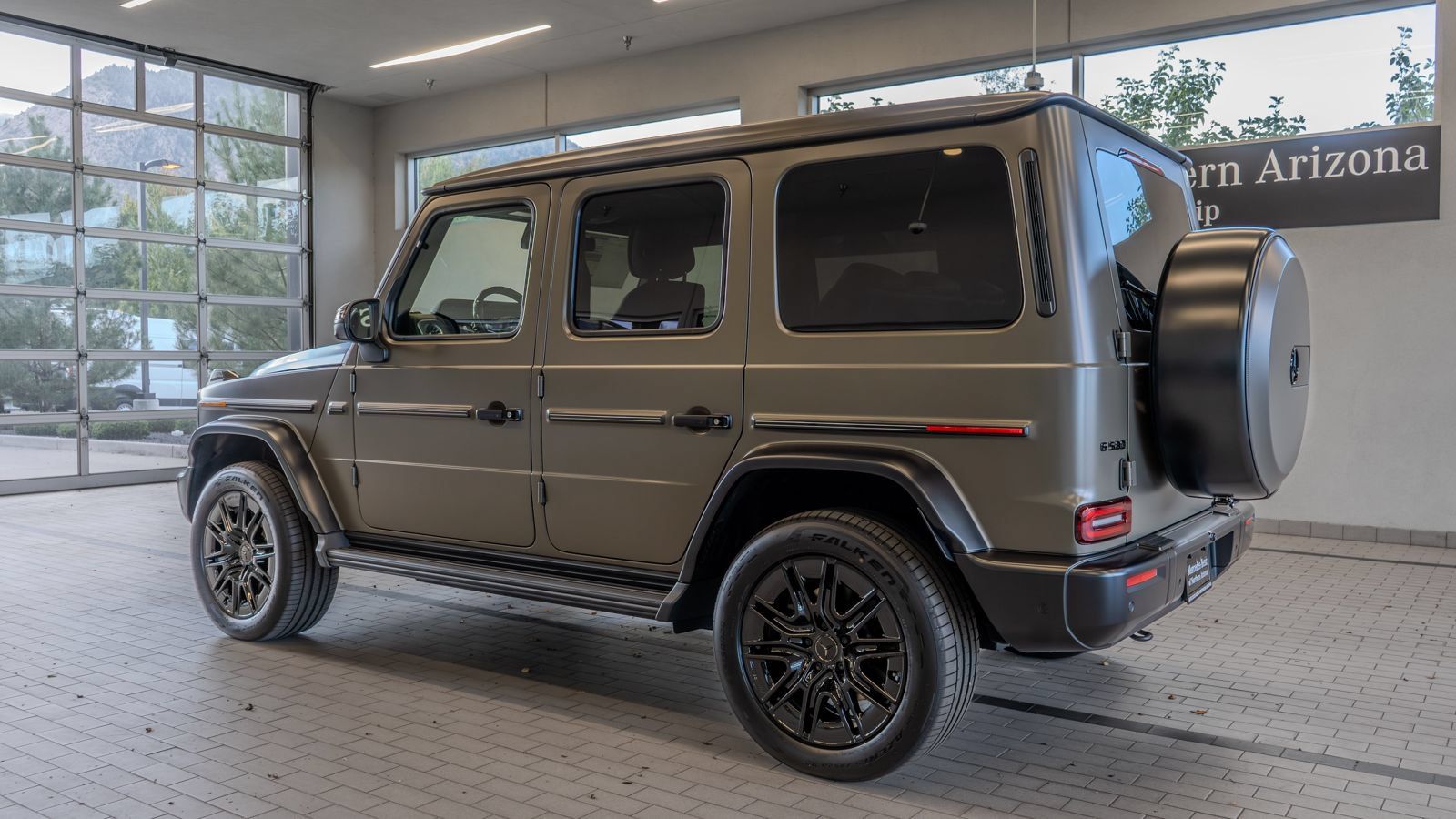 New 2027 Mercedes-Benz G 580 e image 13