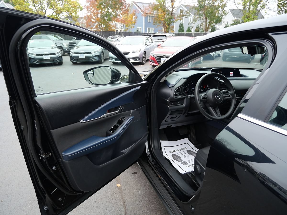 Used 2020 MAZDA CX-30 AWD image 16