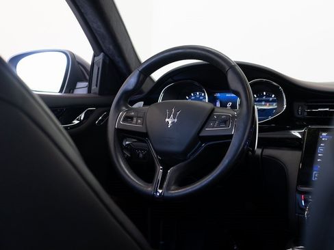 Used 2017 Maserati Quattroporte S GranLusso Q4 image 25