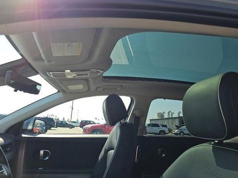 Used 2024 Hyundai Ioniq 5 Limited image 10