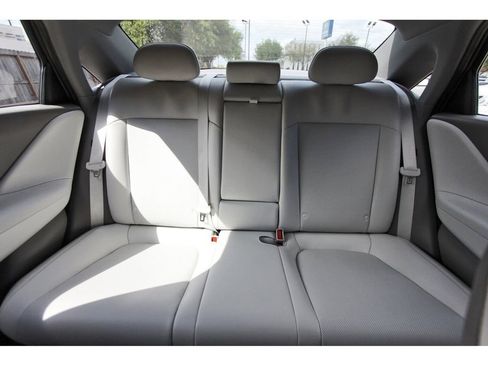 Used 2024 Hyundai Ioniq 6 Limited image 16