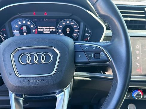 Used 2020 Audi Q3 2.0T Premium Plus w/ Premium Plus Package image 36