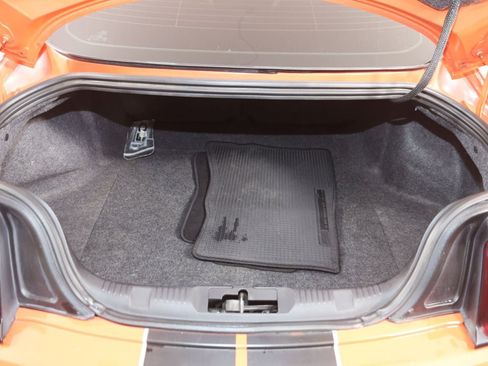 Used 2015 Ford Mustang GT Premium RWD image 46