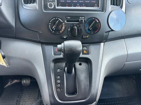 Used 2020 Nissan NV200 SV w/ Back Door Glass Package FWD image 26