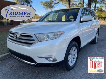 Used 2013 Toyota Highlander SE