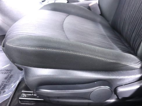 Used 2019 Nissan Sentra SV FWD image 28