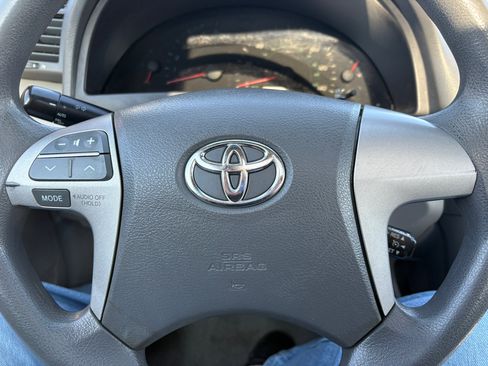 Used 2009 Toyota Camry image 17