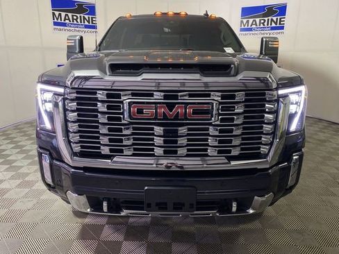 Used 2025 GMC Sierra 2500 Denali w/ Denali Reserve Package AWD/4WD image 15