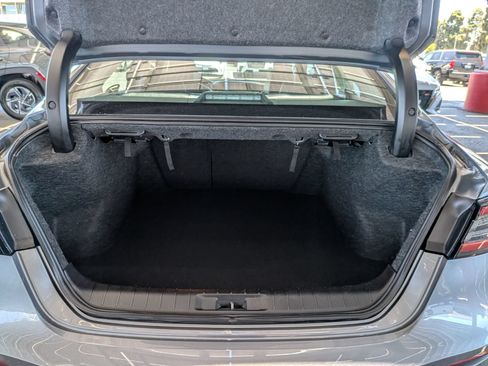 Used 2023 Nissan Maxima SV w/ Floor Mat Group FWD image 32