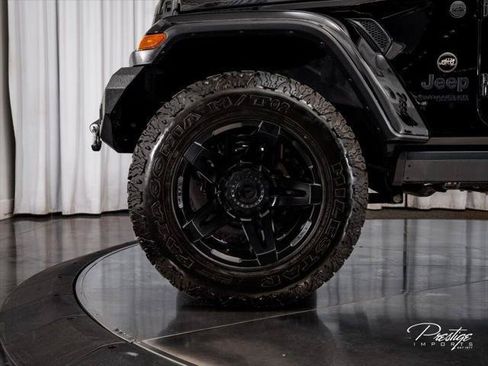 Used 2022 Jeep Wrangler Unlimited Sport w/ Cold Weather Group AWD/4WD image 9