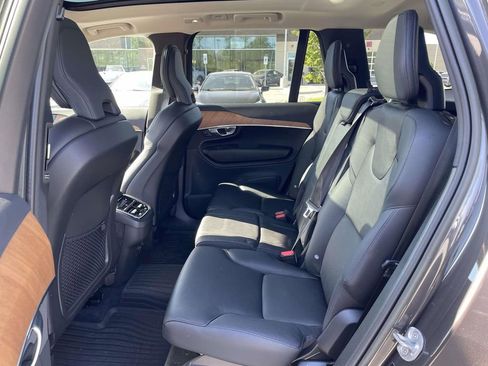 Used 2023 Volvo XC90 B6 Plus w/ Protection Package Premier AWD/4WD image 3