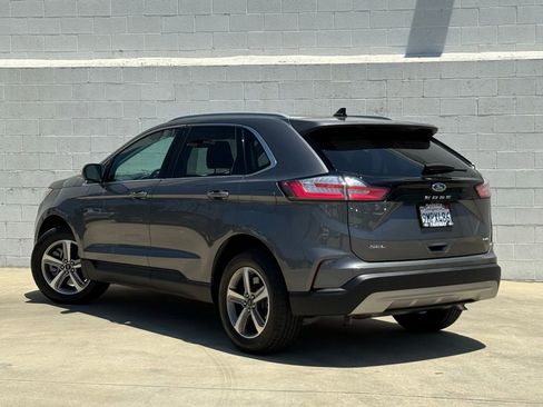 Certified 2024 Ford Edge SEL w/ Convenience Package AWD/4WD image 4