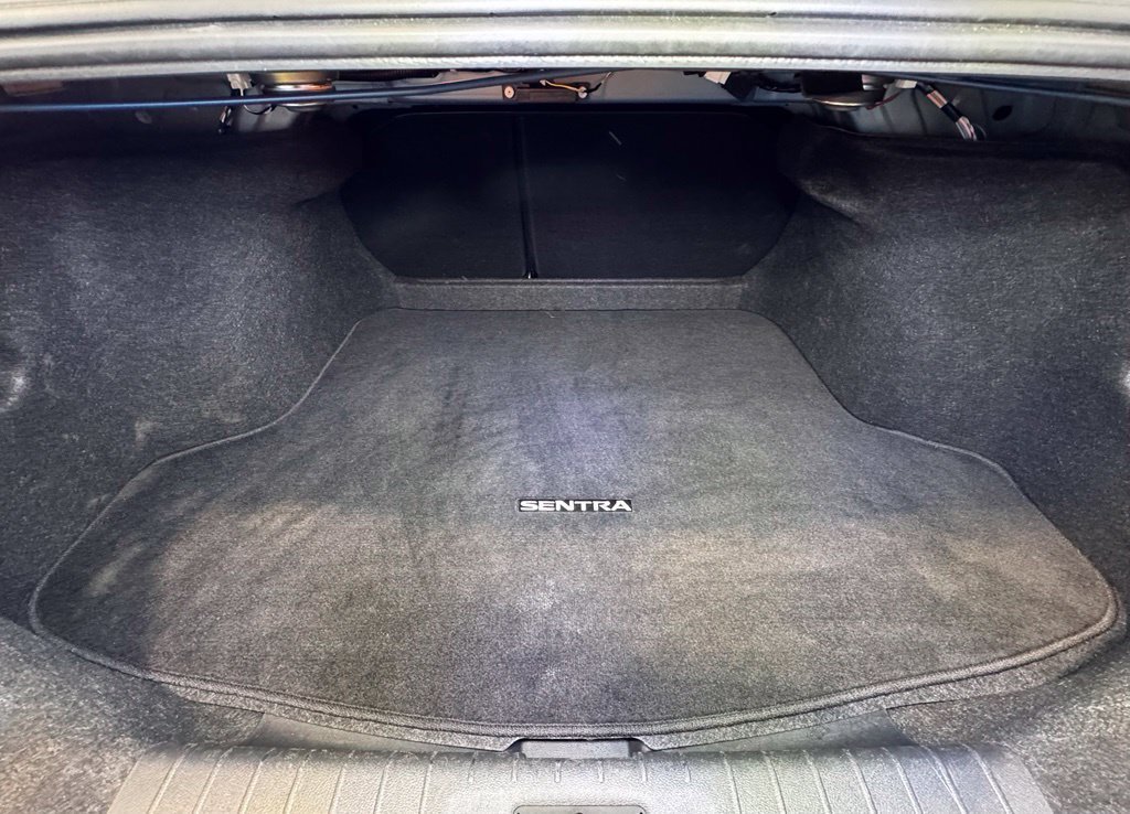 Used 2024 Nissan Sentra SV FWD image 46