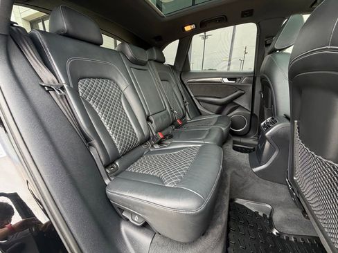 Used 2016 Audi SQ5 Premium Plus w/ Technology Package AWD/4WD image 28