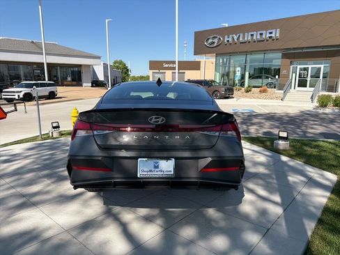 New 2026 Hyundai Elantra Sport FWD image 4