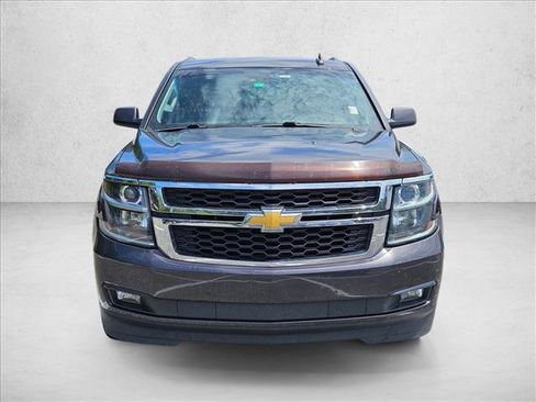 Used 2015 Chevrolet Tahoe LT w/ Luxury Package AWD/4WD image 2