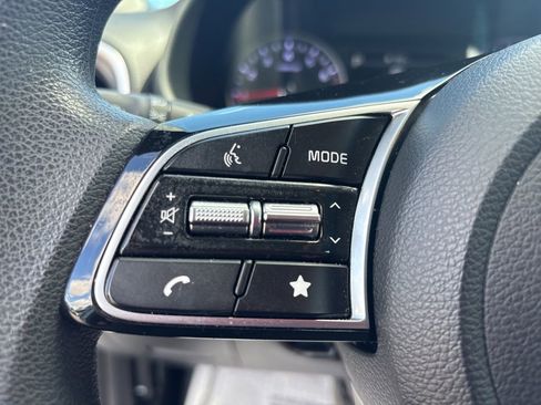 Used 2023 Kia Forte LXS FWD image 19