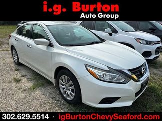 Used 2016 Nissan Altima 2.5 S w/ Interior Lighting Package FWD video 1