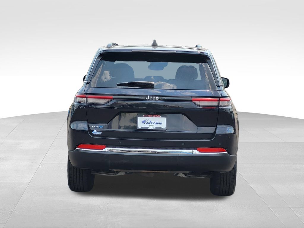Used 2024 Jeep Grand Cherokee Limited 4xe AWD/4WD image 3