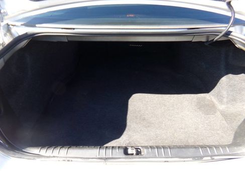 Used 2011 Chevrolet Impala LT w/ Luxury Edition Package image 38