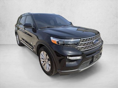 Used 2023 Ford Explorer King Ranch w/ Technology Package RWD image 7