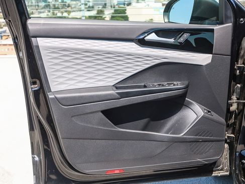 Used 2022 Volkswagen Taos S w/ IQ Drive S Package image 22