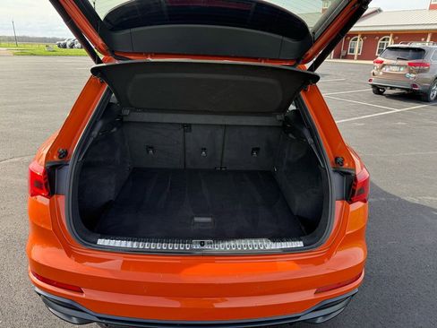 Used 2020 Audi Q3 2.0T Prestige w/ Prestige Package image 9