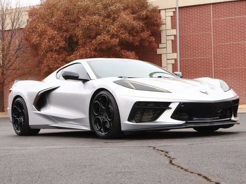 Used 2020 Chevrolet Corvette 2LT w/ 2LT Preferred Equipment Group image 1