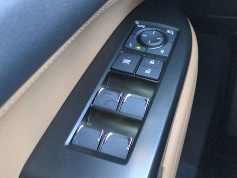 New 2026 Lexus NX 350h FWD image 23