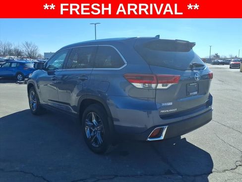 Used 2018 Toyota Highlander Limited Platinum image 6