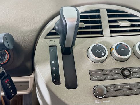 Used 2004 Nissan Quest SL w/ (HTD) 3.5 SL Upgrade Pkg image 22