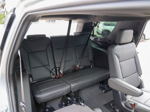 Used 2024 Chevrolet Tahoe LT w/ Luxury Package image 52