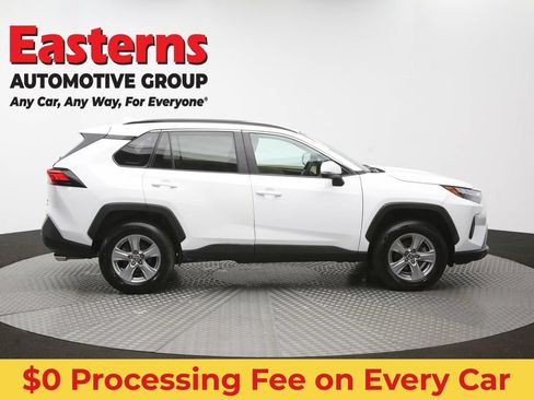 Used 2023 Toyota RAV4 LE AWD/4WD image 43