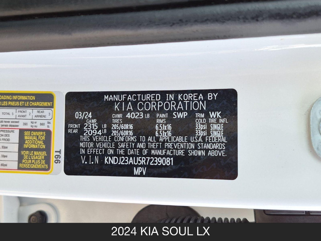 Used 2024 Kia Soul LX w/ Option Group 015 FWD image 24